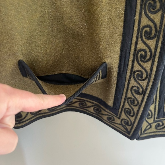 Vintage CHOICE Contemporary Olive Green Wool Embroidered Jacket, M - Picture 6 of 7